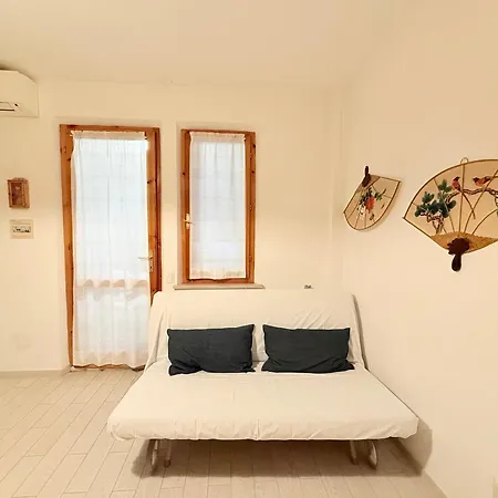 M333 - Marcelli, Bilocale Vicino Appartement