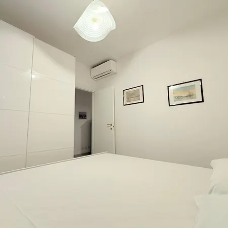 דירה M333 - Marcelli, Bilocale Vicino *