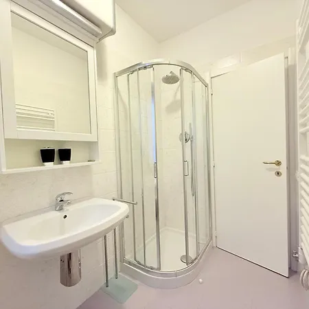 M333 - Marcelli, Bilocale Vicino