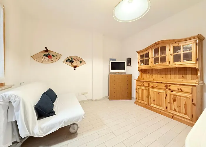 M333 - Marcelli, Bilocale Vicino